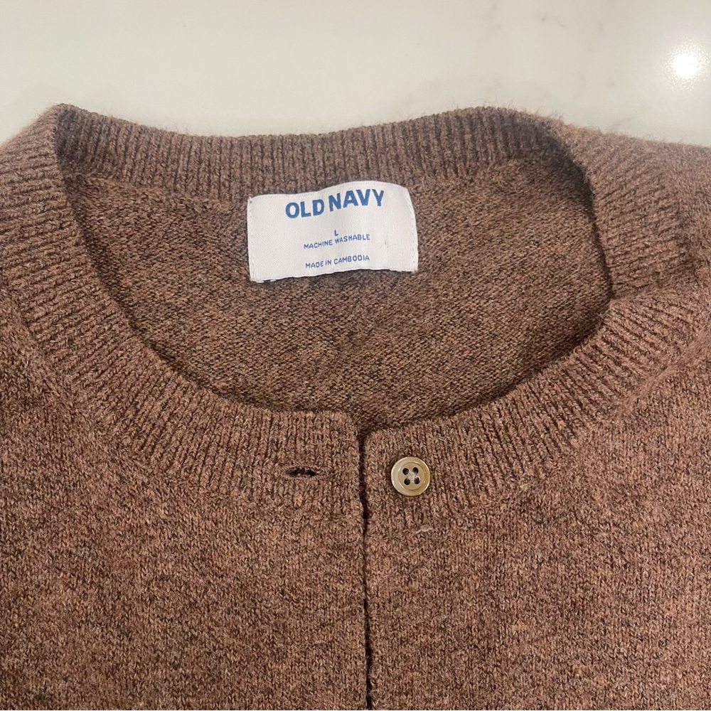 Old Navy Women's Cardigan in Warm Brown - Picture 4 of 12